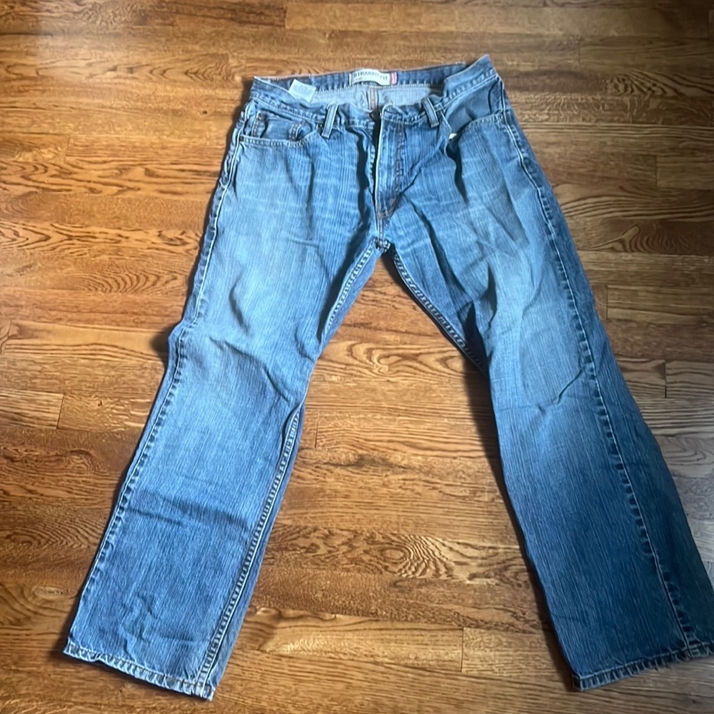 men’s levi jeans